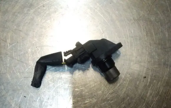 Honda CR-V Camshaft position sensor 0281002406