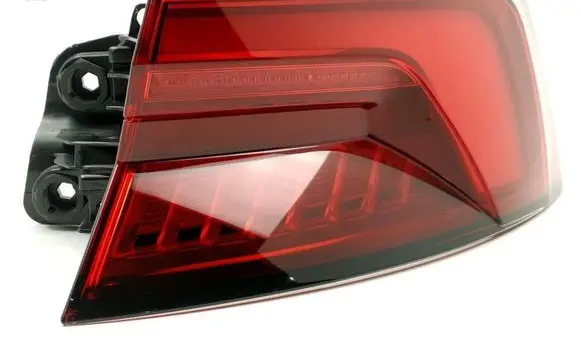 Audi A5 8T 8F Rear/tail lights 8W6945092J