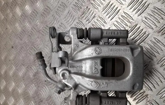 Fiat 600 Rear brake caliper 9824501780