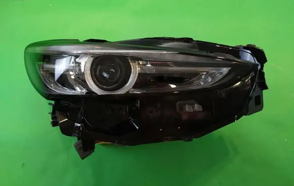 Mazda 6 Headlight/headlamp