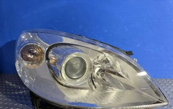 Mercedes-Benz B W245 Headlight/headlamp A1698207861