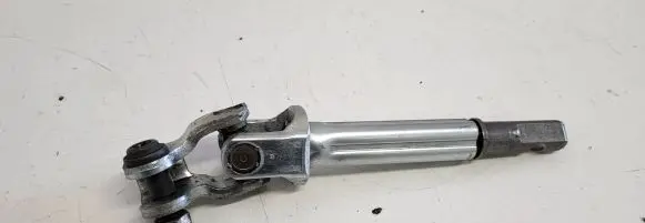 Volkswagen Transporter - Caravelle T5 Steering column universal joint 03120202