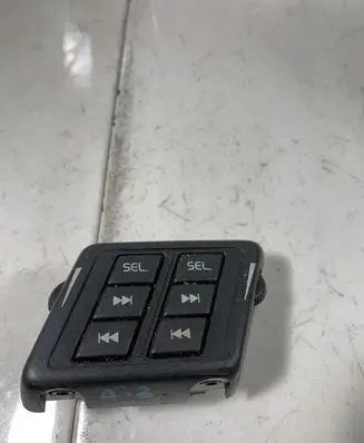 Volvo XC90 Head unit multimedia control 8633112