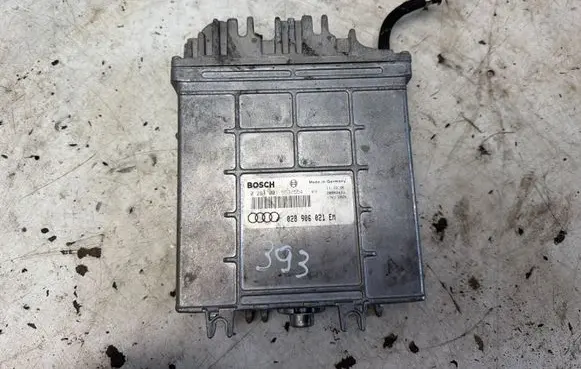 Audi A4 S4 B5 8D Engine control unit/module 028906021EM