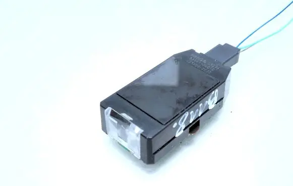 Toyota Yaris XP210 Rain sensor 4232002032