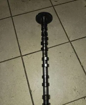 Volvo V70 Camshaft 4903543 4947547