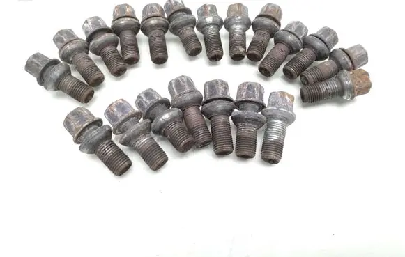 Audi A4 S4 B7 8E 8H Nuts/bolts 