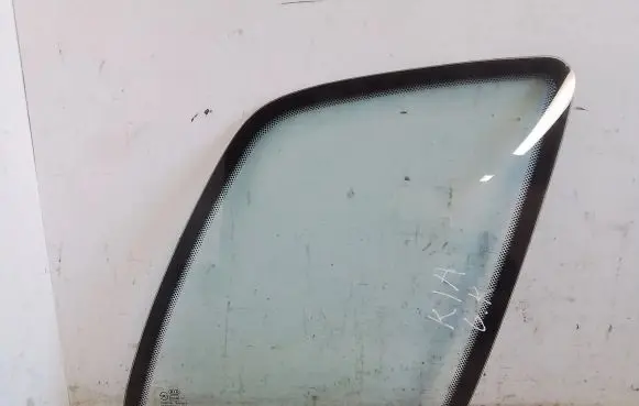 KIA Sportage Rear side window 43R00107
