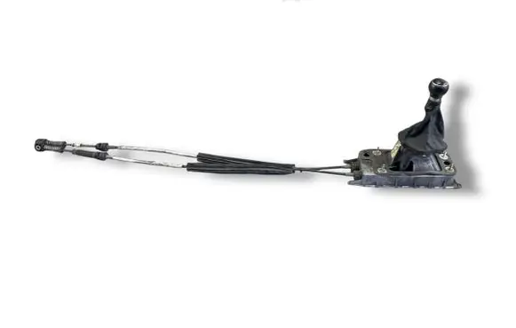 Volkswagen Jetta V Gear selector/shifter in gearbox 1K0711049CC 29082007 300908J