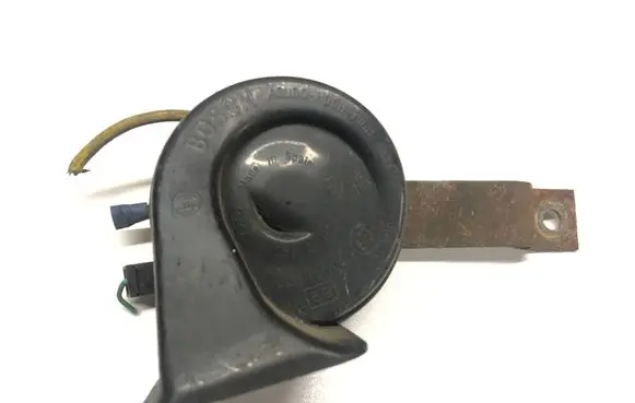 Nissan Almera N16 Horn signal 703881157
