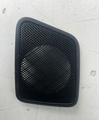 Mercedes-Benz E W212 Side speaker trim/cover A2126906125