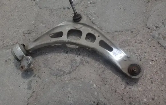 BMW 3 E46 Front control arm