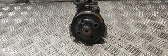 Jaguar XF X250 Power steering pump 9X233A696AA