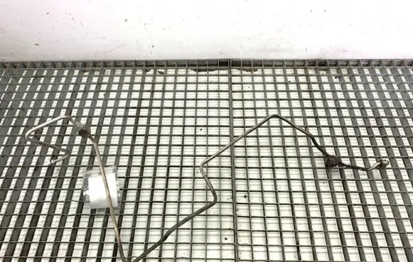Air conditioning (A/C) pipe/hose