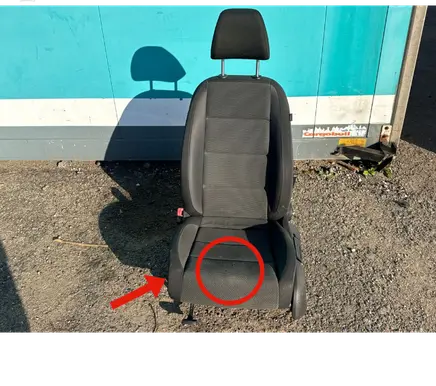 Volkswagen Golf VI Front driver seat 