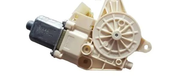 Mercedes-Benz E W212 Front door window regulator motor A2048200242 0130822502
