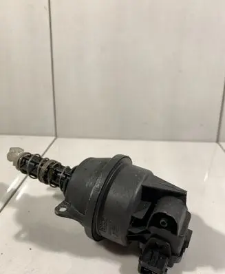 Mercedes-Benz Vito Viano W638 Vacuum valve 030584Z