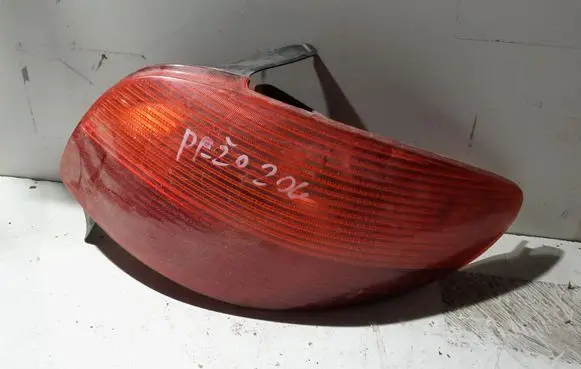 Peugeot 206 Rear/tail lights