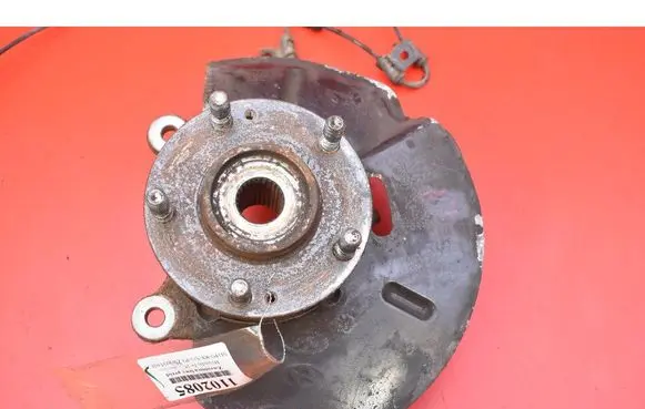 Hyundai ix35 Front wheel hub spindle knuckle