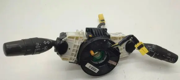 Honda CR-V Headlight wiper switch 35250-SWA-H512-M1