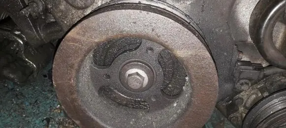 Ford Mondeo MK II Crankshaft pulley