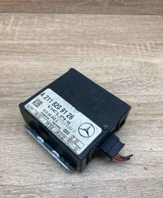 Mercedes-Benz E W211 Alarm control unit/module A2118209126 51008042