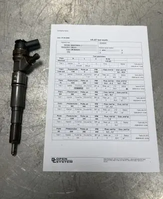 BMW 5 E60 E61 Fuel injector 0445110219