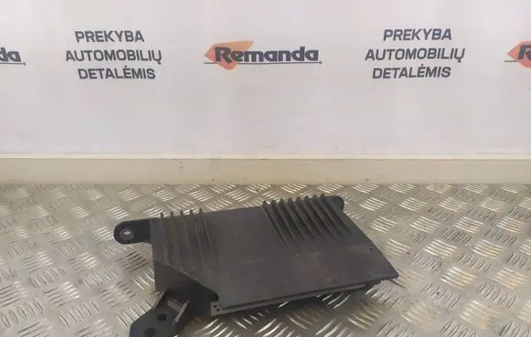 Volvo XC90 Sound amplifier 31350421 10R041344