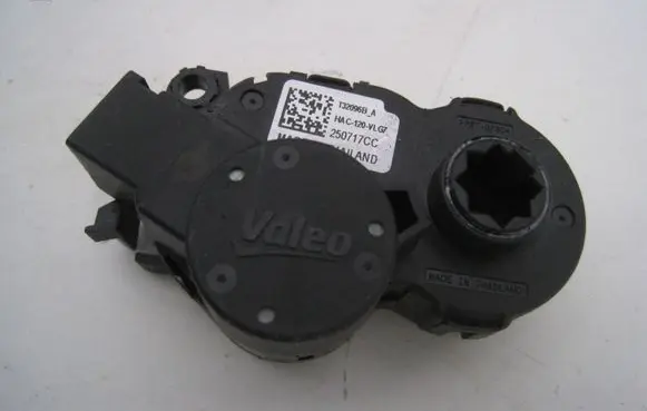 Renault Megane IV Air flap motor/actuator T32096B