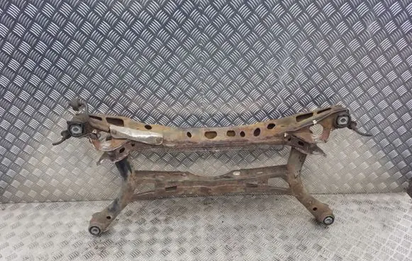 Volkswagen PASSAT B8 Rear subframe 