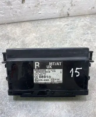 Subaru Impreza IV Gearbox control unit/module 88281AG400
