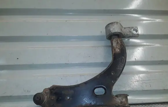 Ford Fusion Front lower control arm/wishbone 