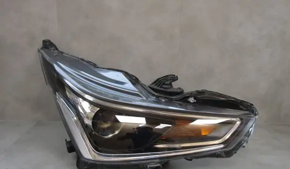 Toyota Aygo AB40 Headlight/headlamp AYGOLIFT