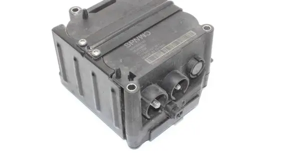 Volvo XC40 Combustion control unit/module 32300818