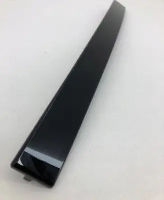 Volvo XC40 Rear door windshield rail 