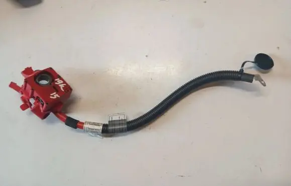 BMW X6 E71 Positive cable (battery) 61139203570