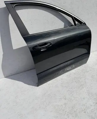 KIA Niro Front door 
