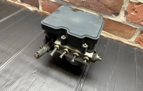 Mercedes-Benz Sprinter W906 ABS Pump A9069001904 0265257797 269799