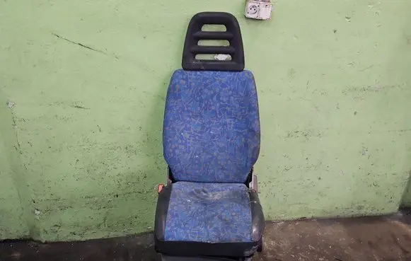 Iveco Daily 3rd gen Front driver seat IMPRK1499644