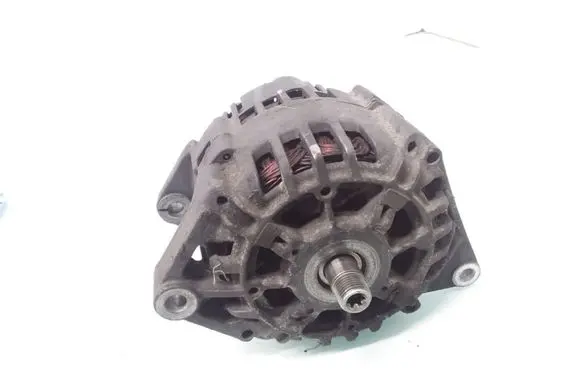 Renault Scenic I Generator/alternator 8200054588 2542466E 304001455