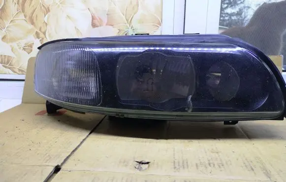 Volvo S60 Headlight/headlamp 30655906