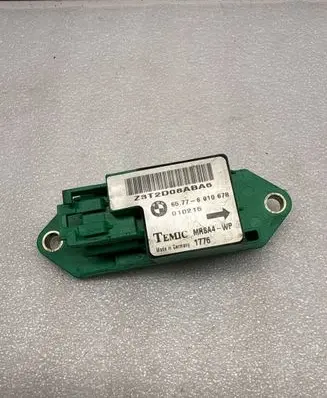 BMW 5 E39 Airbag deployment crash/impact sensor 65776910678