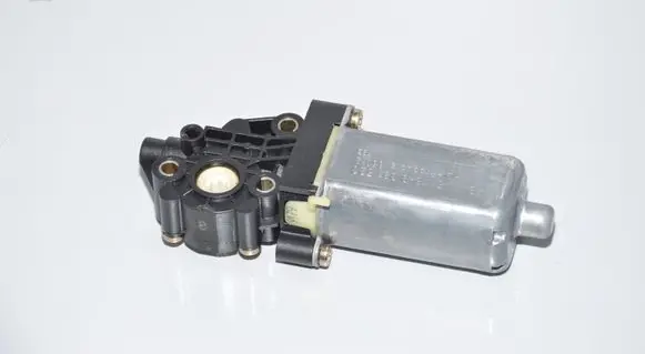 BMW 7 E65 E66 Curtain motor 8381523 0390201951