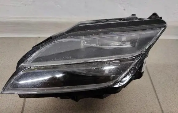 Jaguar F-Type Headlight/headlamp 89910477