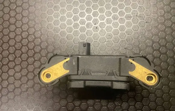 Renault Laguna II ESP acceleration yaw rate sensor 8200404858 B175J24Q90 10170103313