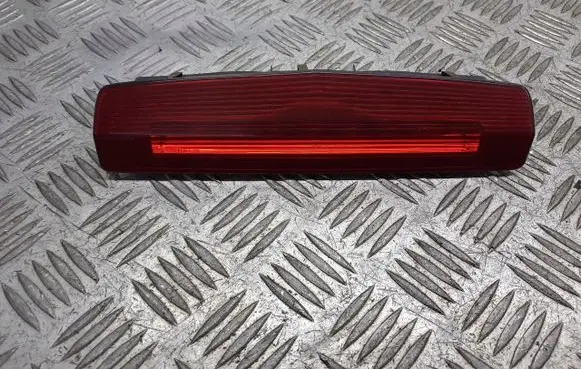 Opel Zafira B Third/center stoplight 13211587