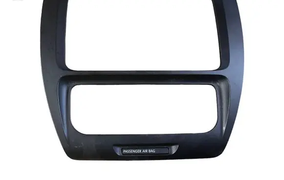 Volkswagen Jetta VI Radio/GPS head unit trim 5C6858069A 5K0919234A