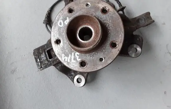 Renault Scenic III - Grand scenic III Front wheel hub 400140080R