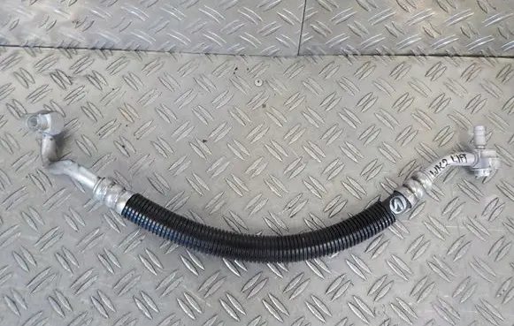Jeep Grand Cherokee Air conditioning (A/C) pipe/hose