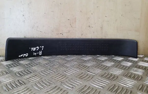 Audi A4 S4 B6 8E 8H Rear sill trim cover 8E0853375